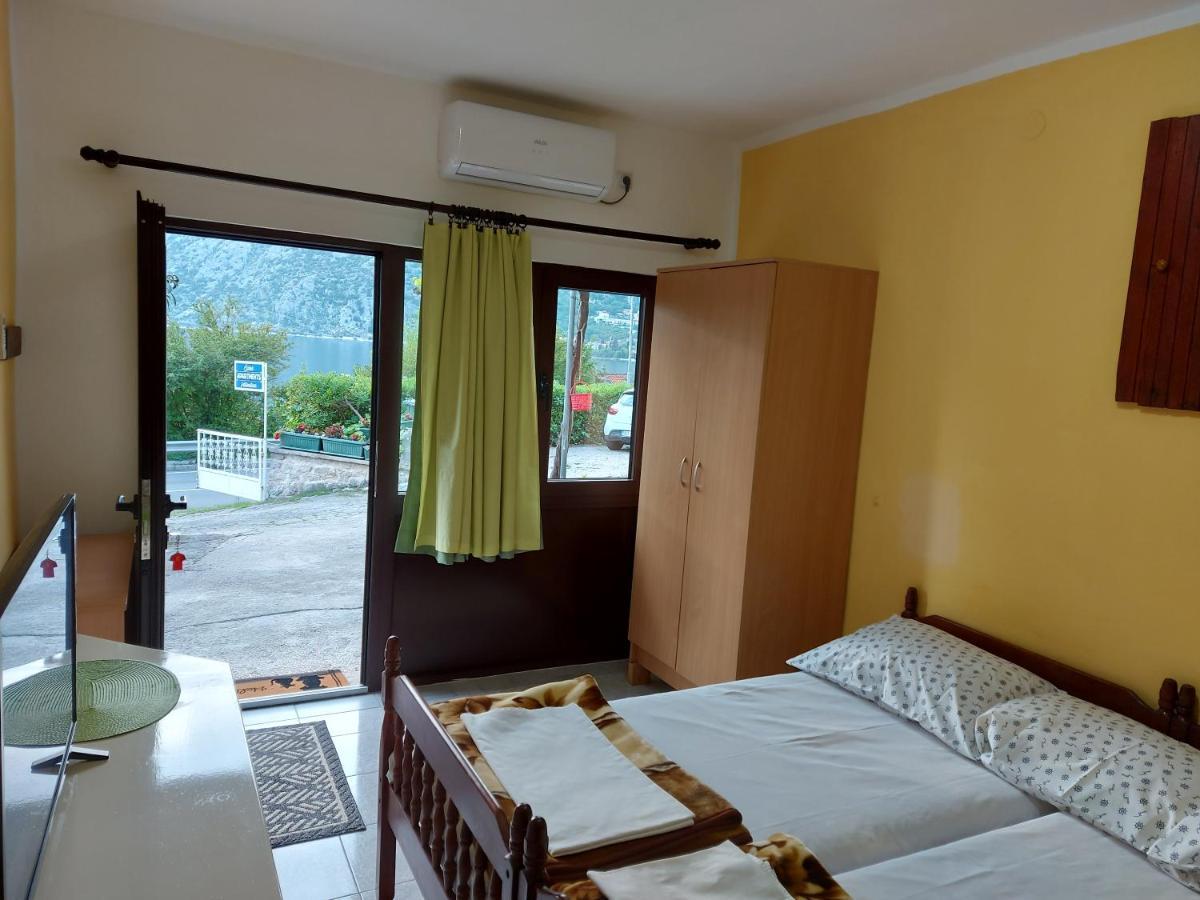 Apartment Cizek Kotor Rum bild